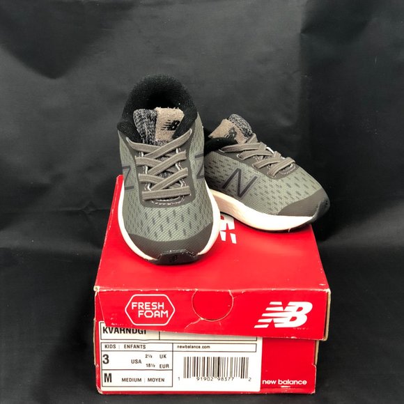 NWB New Balance Baby Boy Kvarndgi Sneakers Sz 3 - Picture 2 of 4